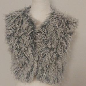Grey & White Faux Fur Pile Vest - Size 42 EUR(6 US) NWT